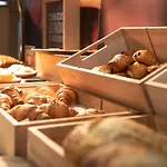 Ibis Gerardmer Hotel 3*