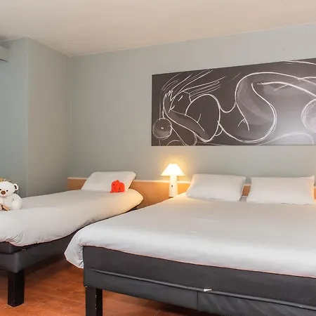 Ibis Gerardmer 3* 라브레세