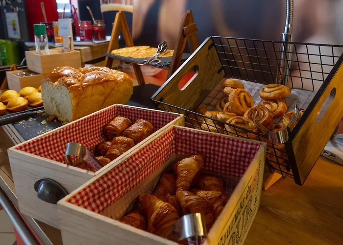 拉布雷斯格拉德梅尔宜必思酒店 3*